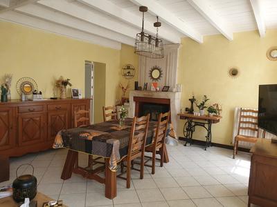 Maison - 135 m² - 5 pièces