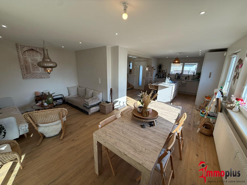 Maison - 145 m² - 6 pièces