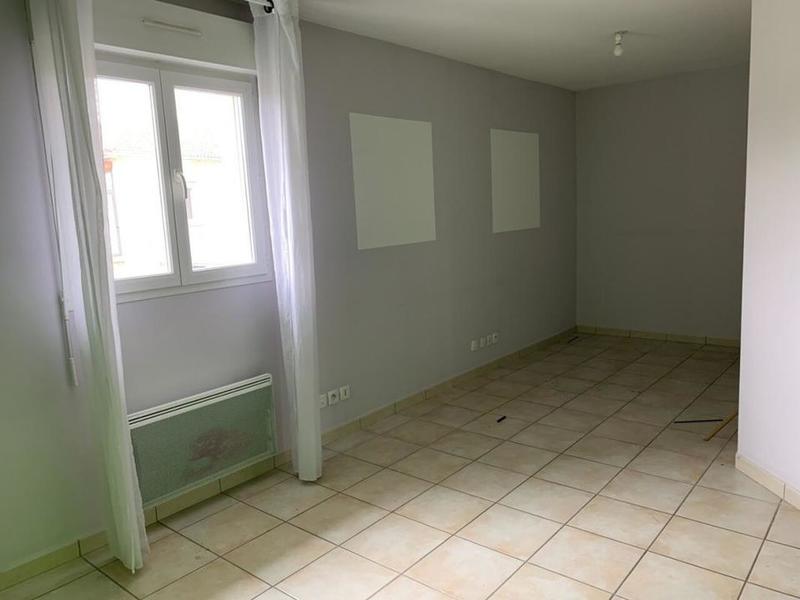 Bureau - 47 m² - 2 pièces