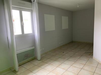 Bureau - 47 m² - 2 pièces