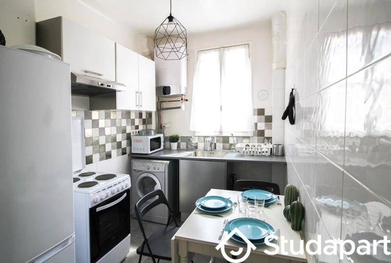 Chambre - 14 m² - 1 pièce