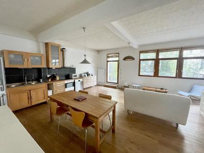 Appartement - 86 m² - 3 pièces