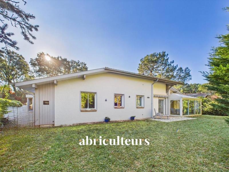 Maison ancienne - 127 m² - 4 pièces