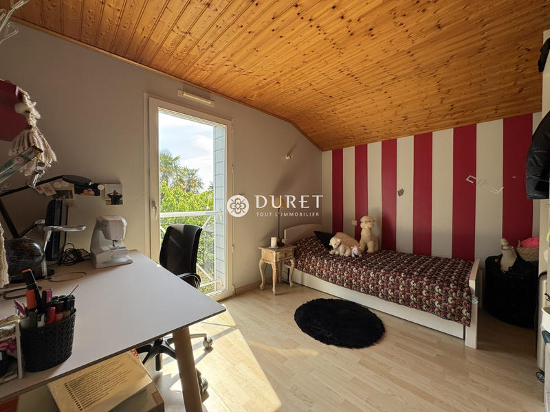 Maison - 104 m² - 4 pièces