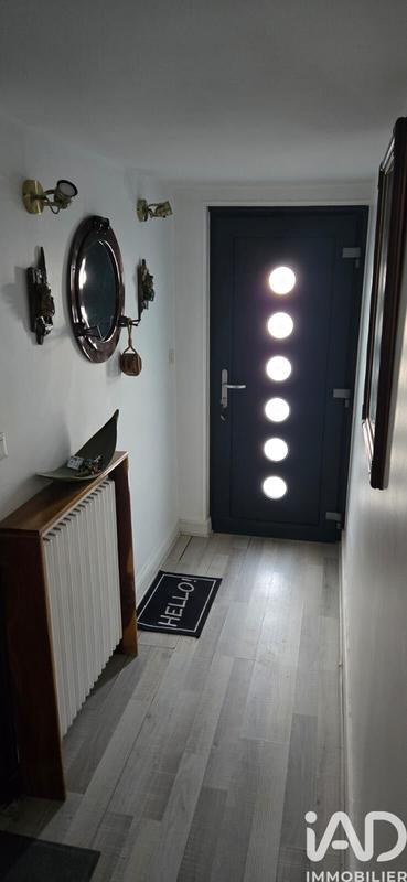 Maison - 93 m² - 4 pièces