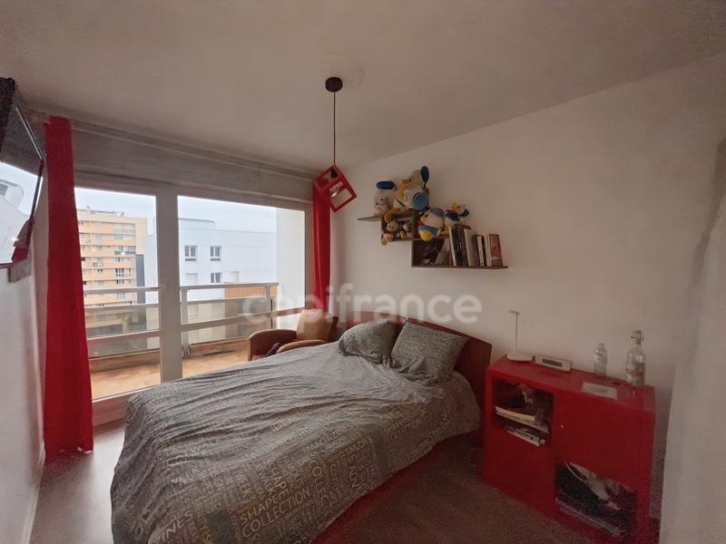 Appartement - 82 m² - 4 pièces