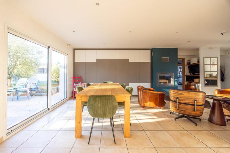 Maison - 165 m² - 7 pièces