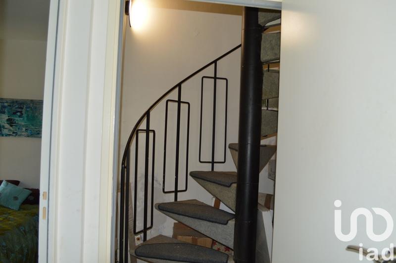 Maison - 330 m² - 11 pièces