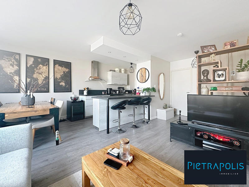 Appartement - 64 m² - 3 pièces