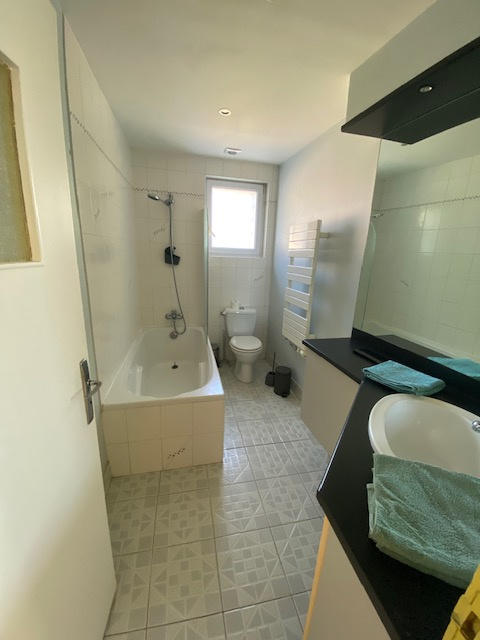 Maison - 148 m² - 7 pièces