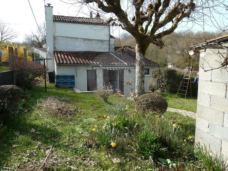 Maison en pierre - 86 m² - 4 pièces