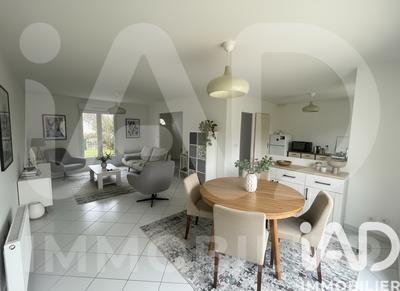 Maison - 83 m² - 3 pièces