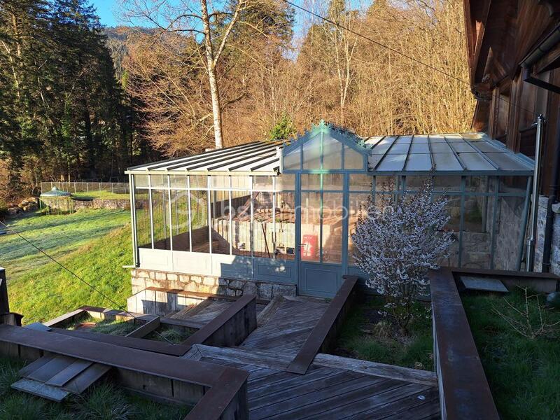 Demeure - 390 m² - 7 pièces