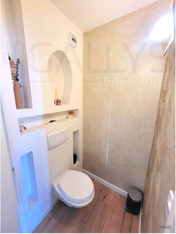 Appartement - 65 m² - 3 pièces