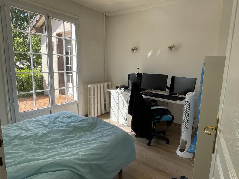 Maison - 180 m² - 8 pièces