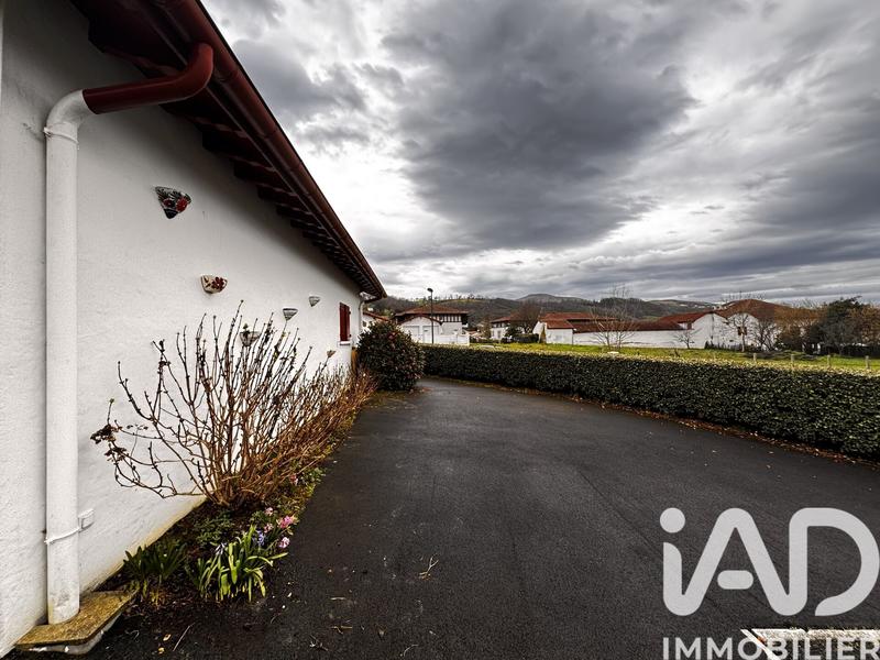 Maison - 130 m² - 4 pièces