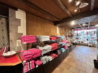 Local commercial - 61 m²