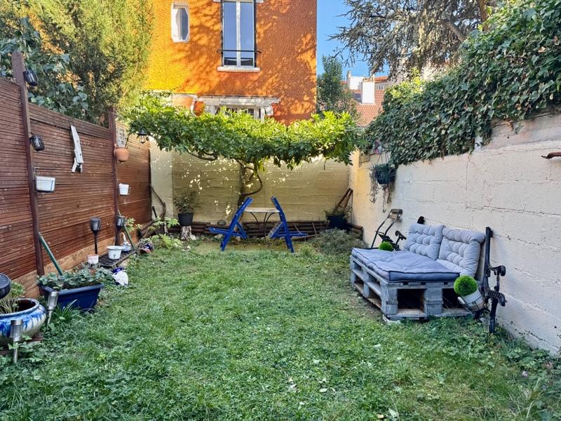 Maison - 89 m² - 5 pièces