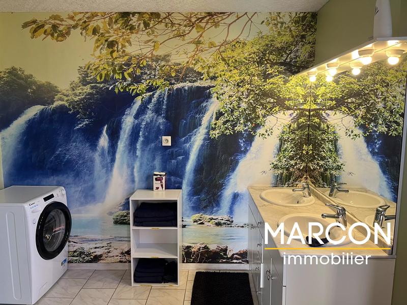 Maison - 96 m² - 4 pièces