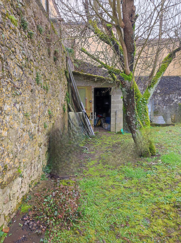 Parking / Garage - 110 m²