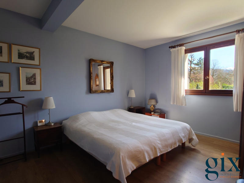 Maison - 160 m² - 6 pièces