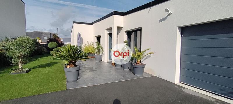 Maison - 95 m² - 3 pièces