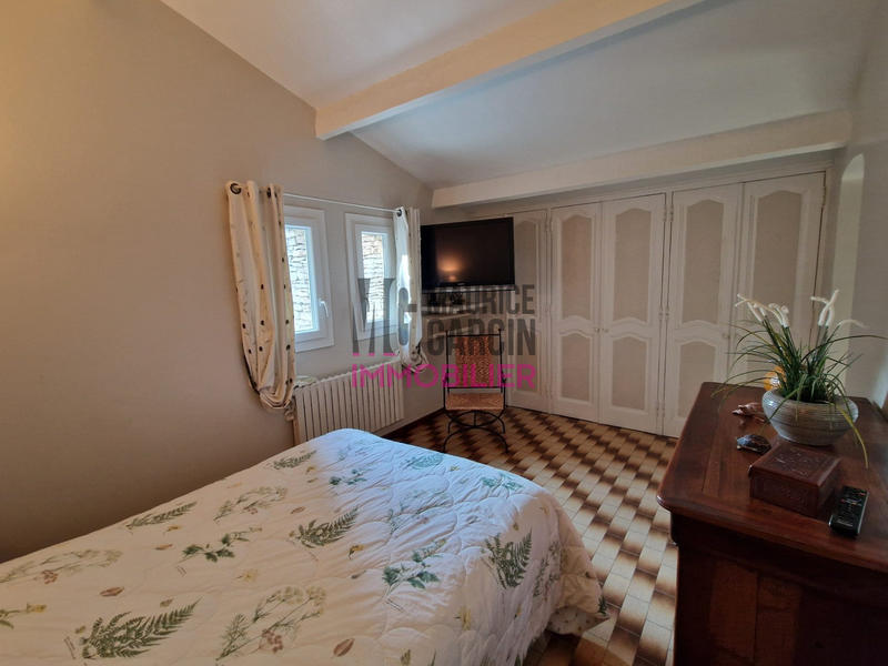 Maison - 197 m² - 5 pièces