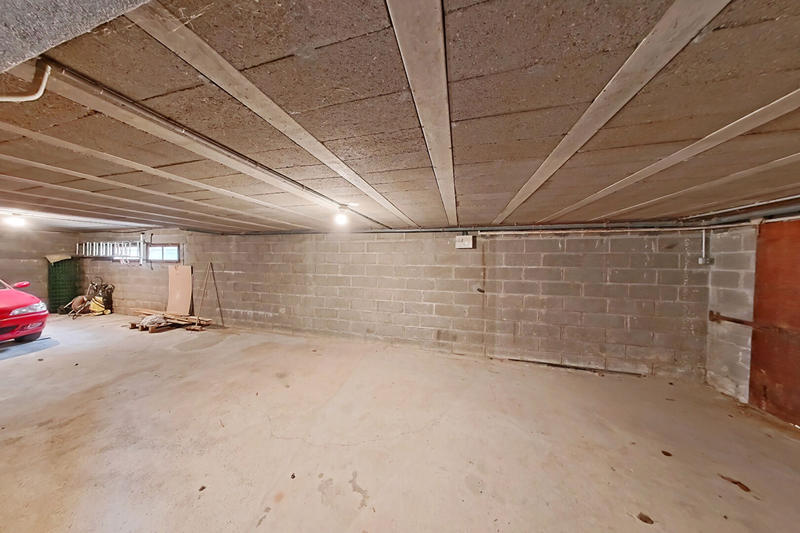 Maison - 180 m² - 6 pièces