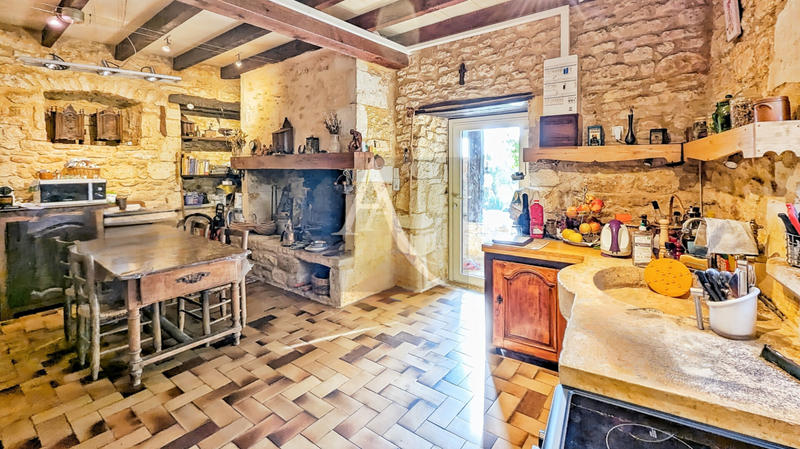 Maison - 180 m² - 4 pièces