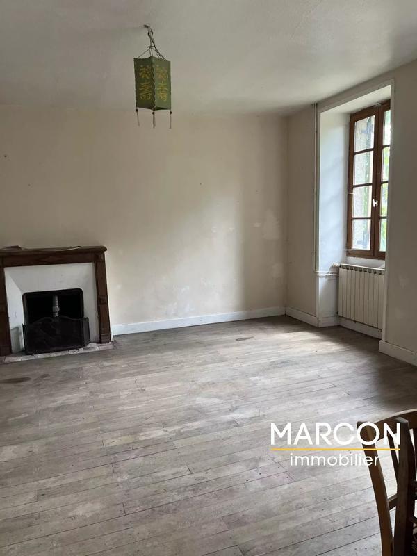 Maison - 195 m² - 8 pièces
