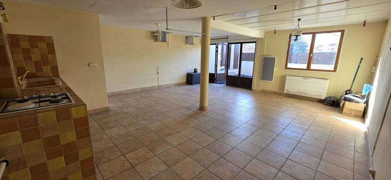 Appartement - 145 m² - 5 pièces