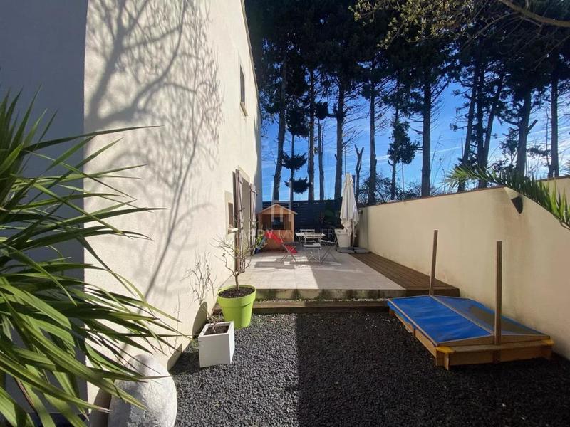 Maison - 105 m² - 6 pièces