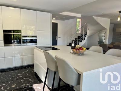 Maison de maîtres - 180 m² - 5 pièces