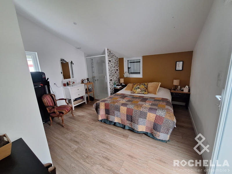 Maison ancienne - 200 m² - 7 pièces