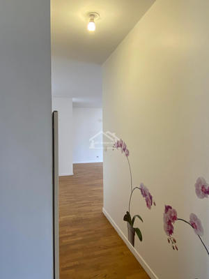 Appartement - 94 m² - 4 pièces