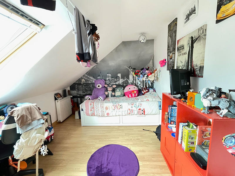 Maison - 120 m² - 8 pièces