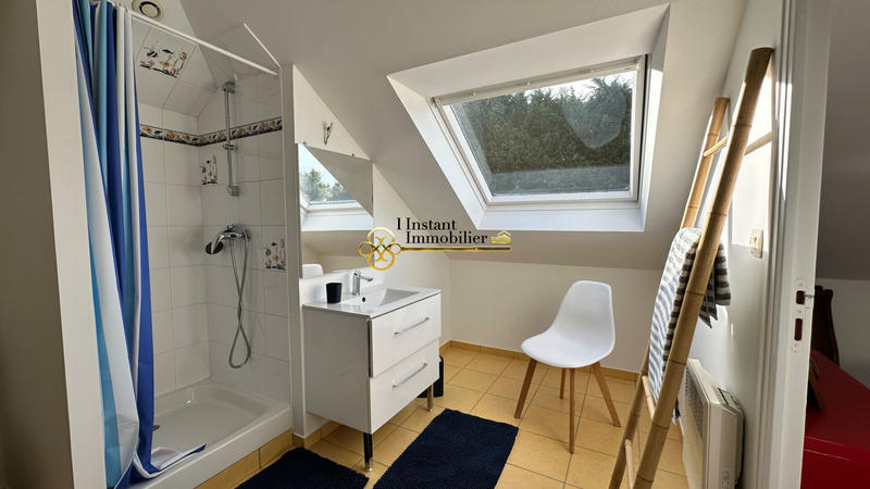 Maison - 170 m² - 6 pièces