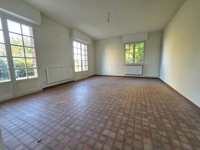 Pavillon - 279 m² - 10 pièces