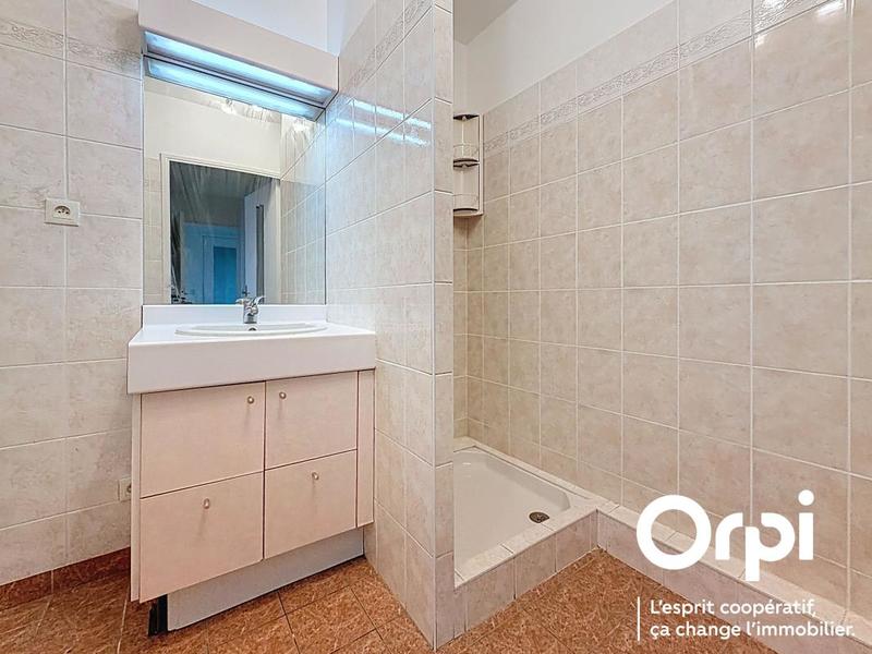 Appartement - 107 m² - 4 pièces