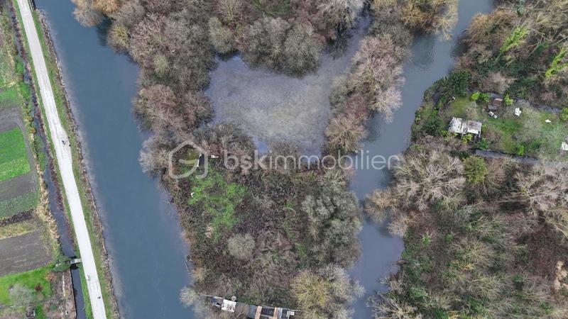 Terrain de loisirs - 4 584 m²