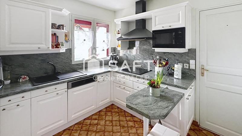 Maison - 139 m² - 6 pièces