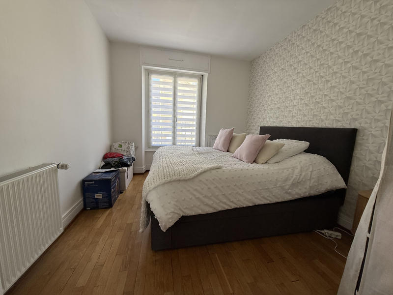 Appartement - 90 m² - 3 pièces