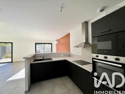 Maison - 106 m² - 4 pièces