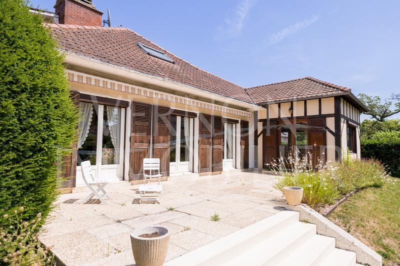 Maison - 165 m² - 7 pièces