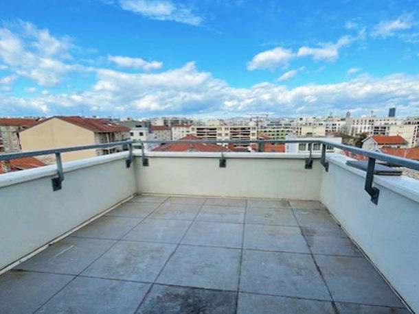 Appartement - 83 m² - 4 pièces