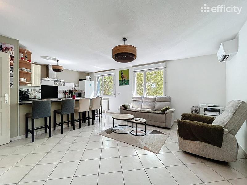 Appartement - 74 m² - 4 pièces