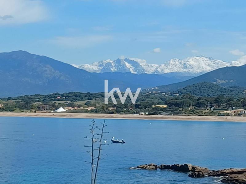 Maison - 237 m² - 6 pièces