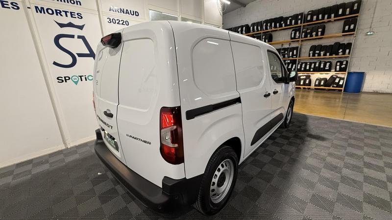 Peugeot Partner e- III Taille m 800kg 51kWh 3 places + Pompe à Chaleur