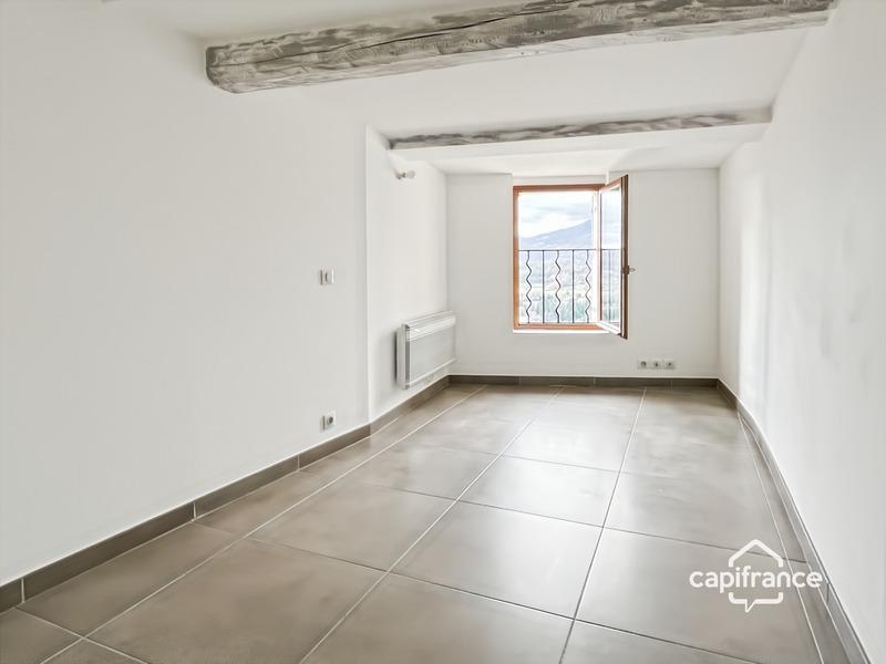 Appartement - 71 m² - 4 pièces