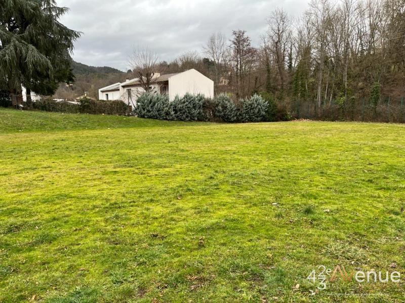 Terrain - 653 m²